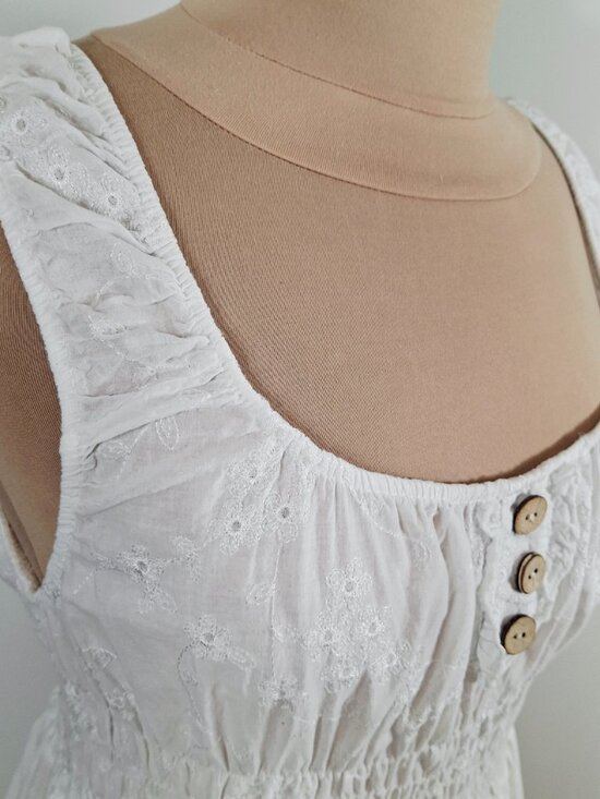 Boho XL White Embroidered Cotton Peasant Tiered Maxi Dress Smocked Stretch Waist - Picture 8 of 13